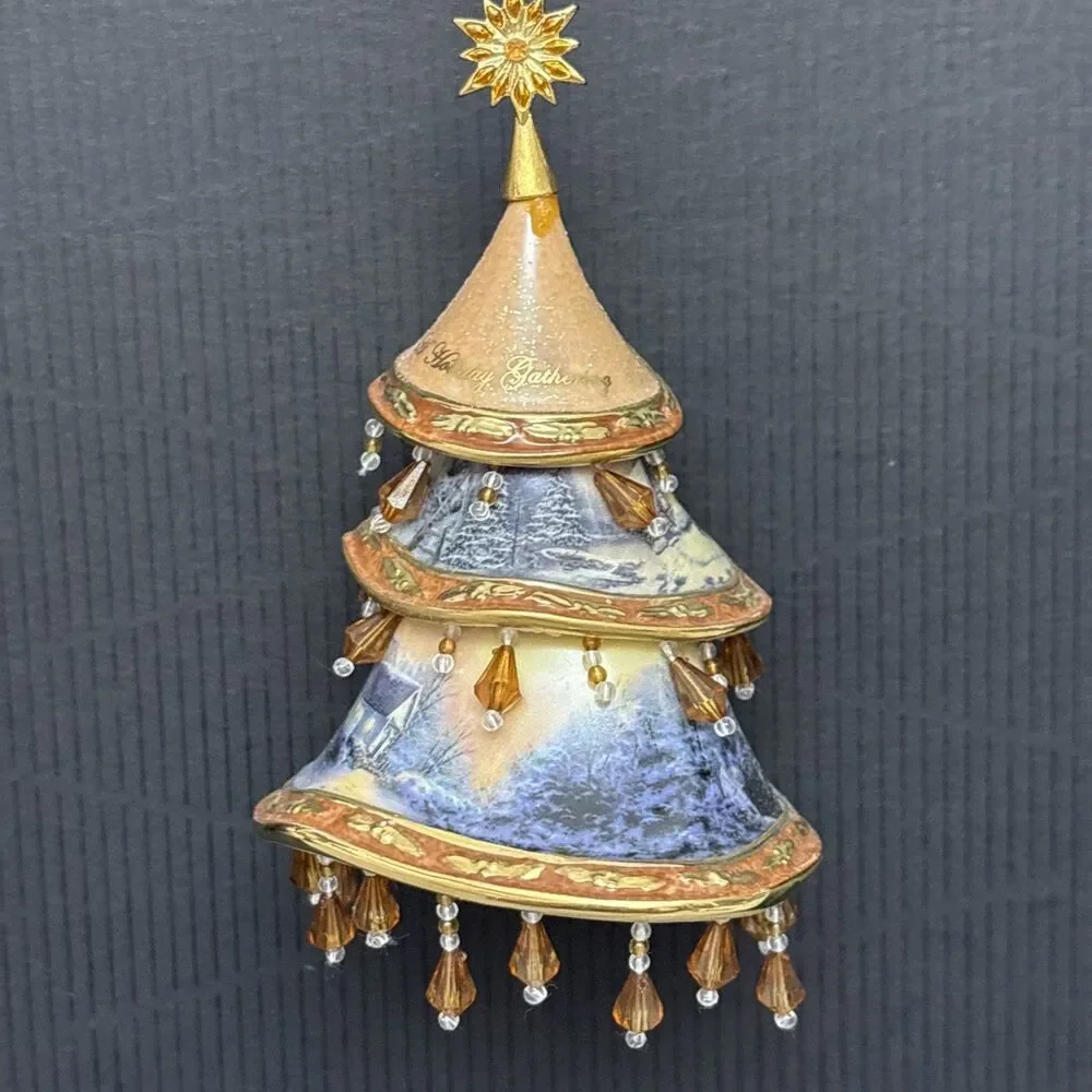 Thomas Kinkade Ornaments, 2 Decorated Christmas Trees, Memories And Gathering